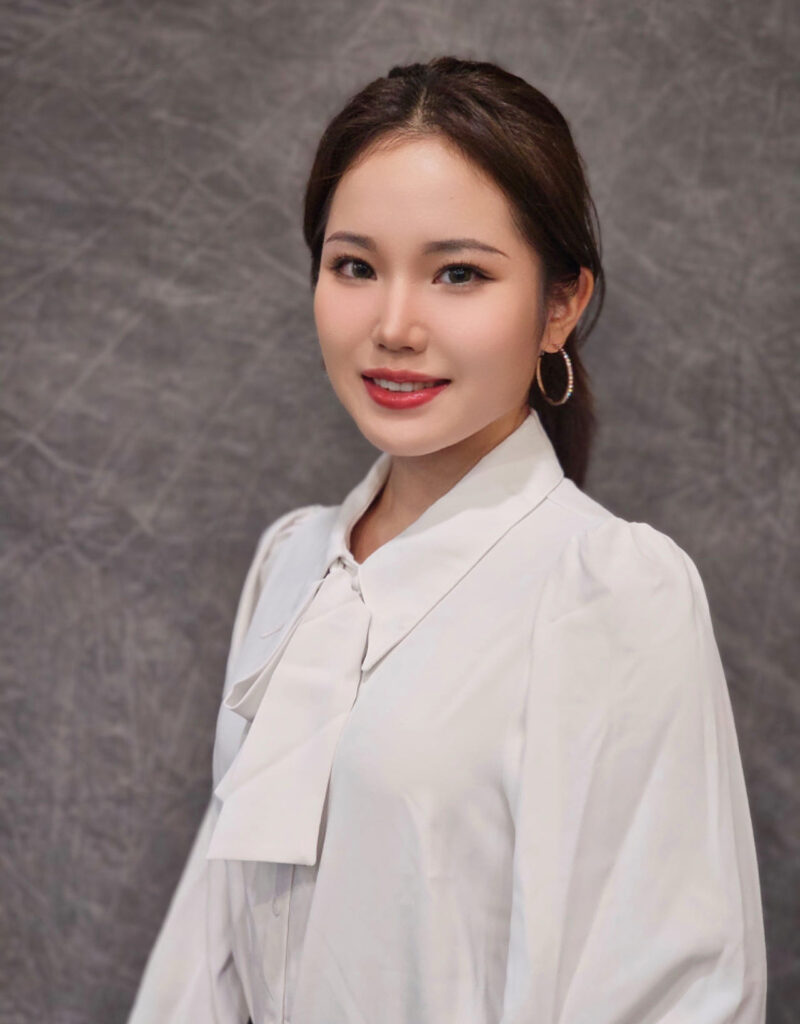 Headshot of Molly Pan
